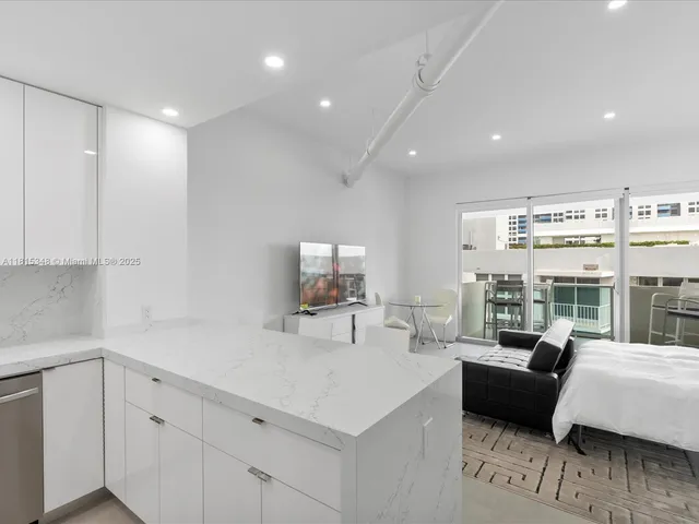 $375,000 | 1200 West Avenue, Unit PH24, Miami Beach, FL 33139