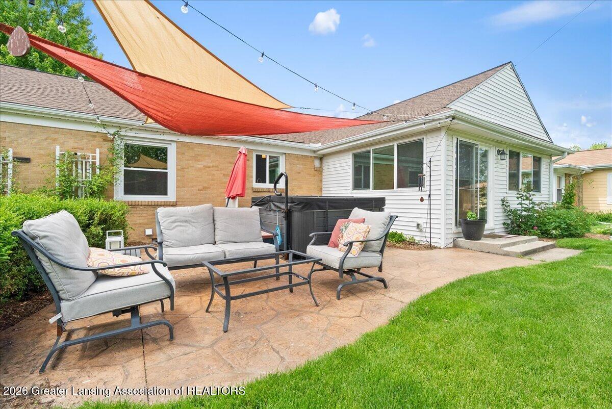1727 Wellington Road Lansing, MI 48910 - Photo 33 of 46 39-Media Jett - 40