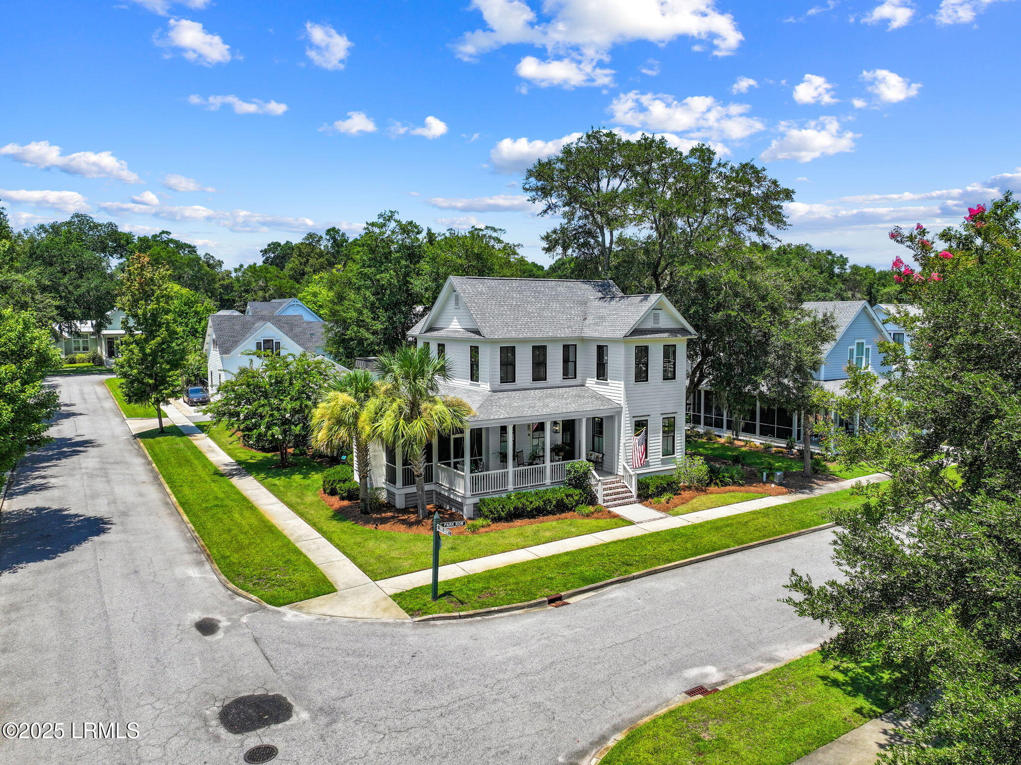 1 Park Row Beaufort, SC 29907 - Photo 3 of 62 10-web-or-mls-DJI_20250722130724_0212_D