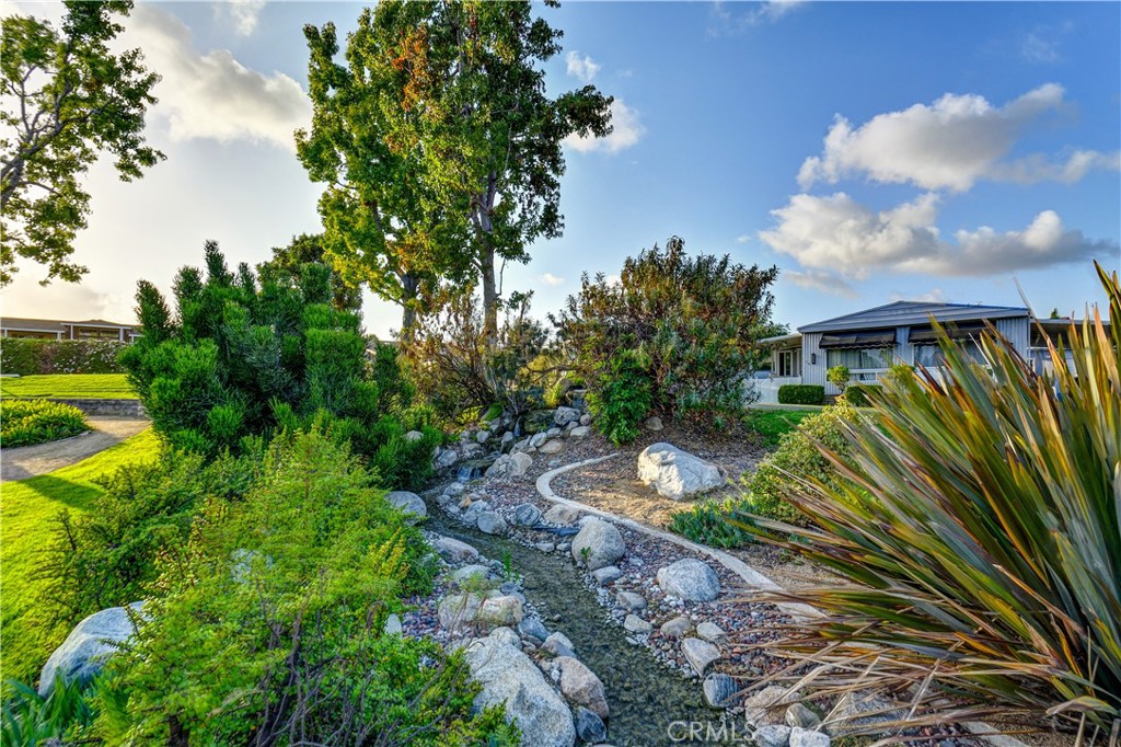 1001 West Lambert Road, Unit 127 La Habra, CA 90631 - Photo 24 of 31