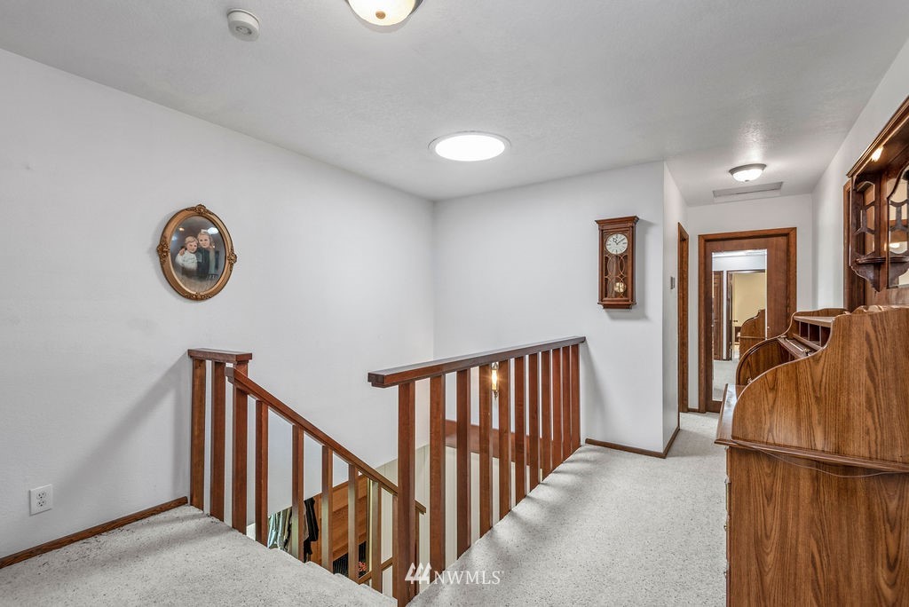 4444 Poplar Way Longview, WA 98632 - Photo 16 of 25 Gallery Image 16
