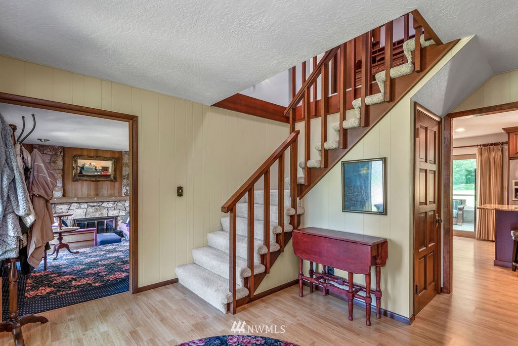 4444 Poplar Way Longview, WA 98632 - Photo 7 of 25 Gallery Image 7