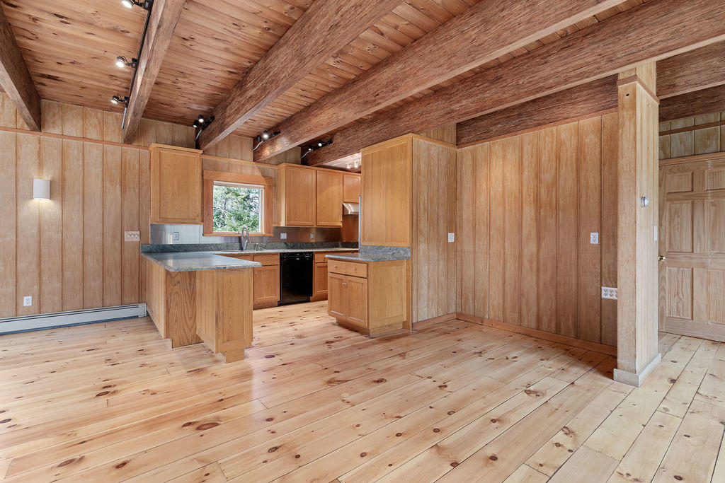 11 Roos Hill Road Freeport, ME 04032 - Photo 12 of 47 012_11_roos_hill_dr45