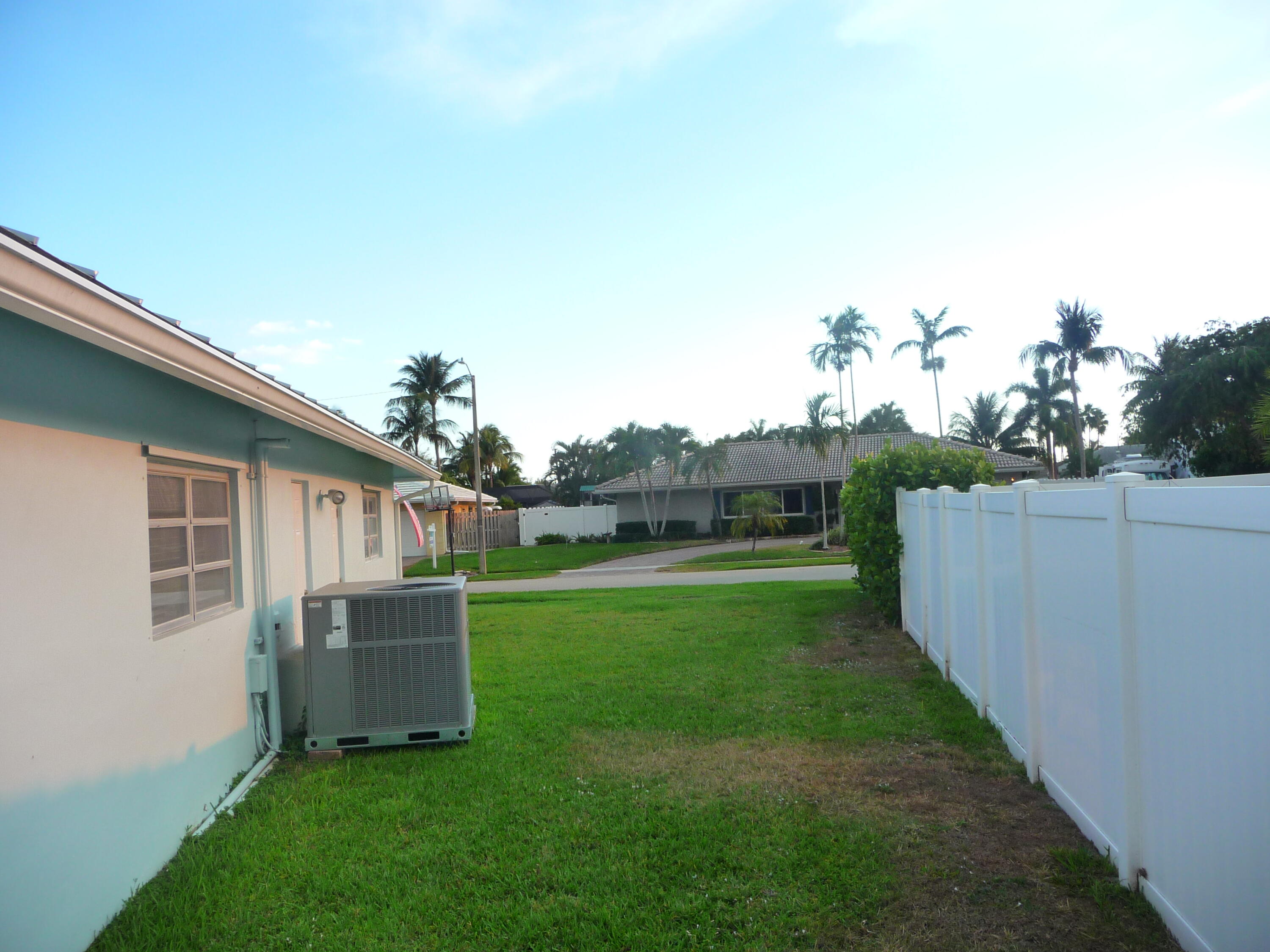 1331 Southwest 12th Street Boca Raton, FL 33486 - Photo 50 of 50 WEST SIDE YARD