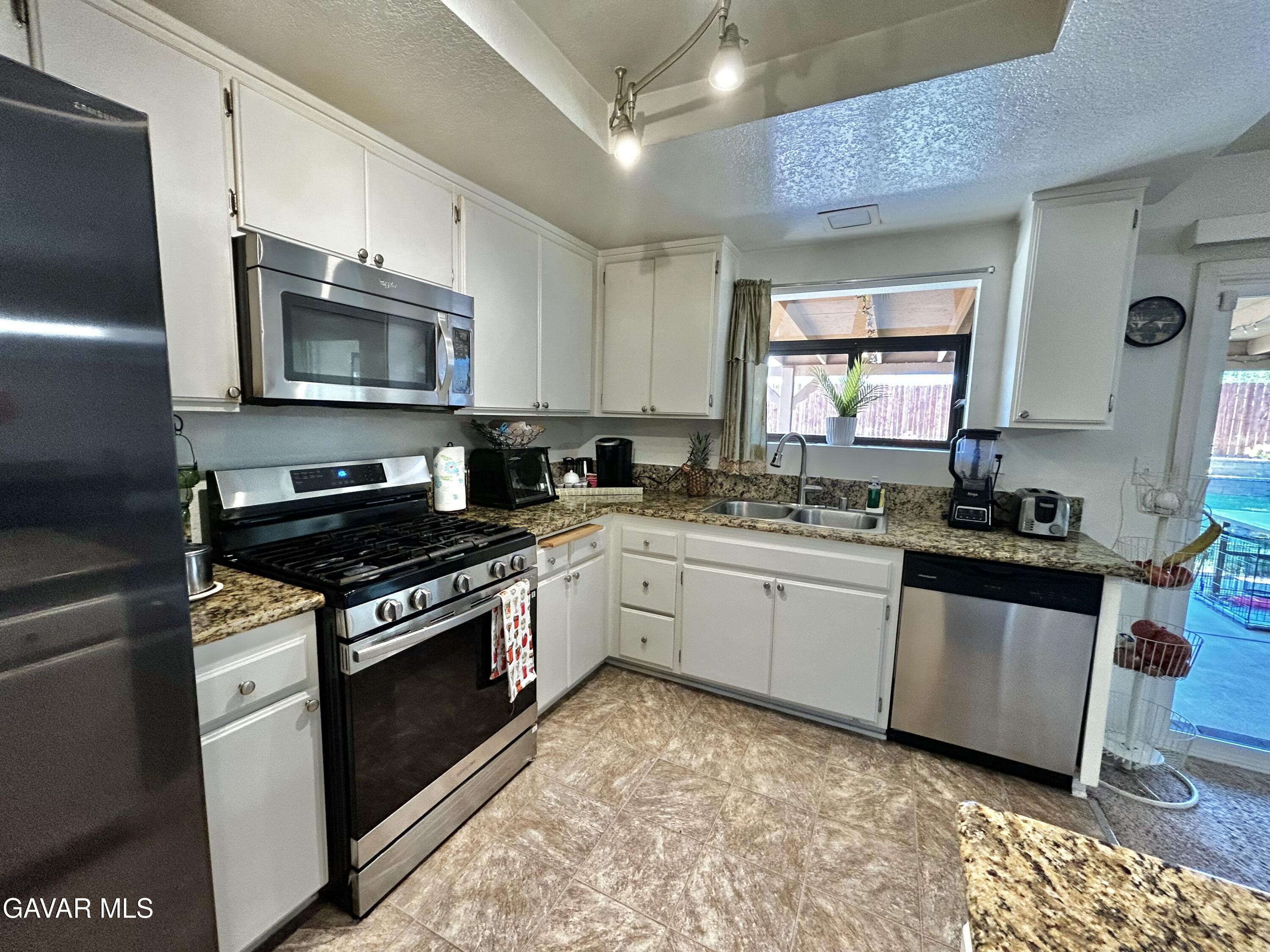 43841 Santa Rosa Circle Lancaster, CA 93535 - Photo 24 of 48 IMG_1162