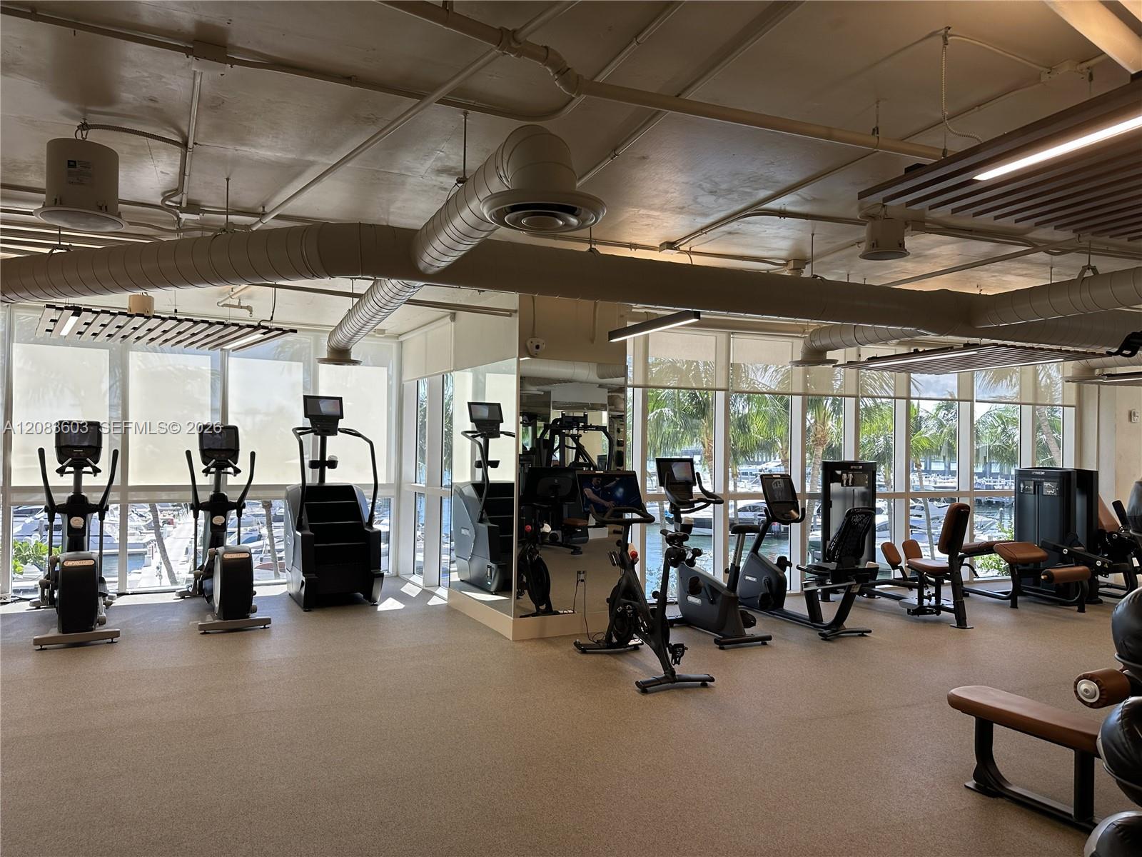 400 Alton Road, Unit 901 Miami Beach, FL 33139 - Photo 19 of 24 Gallery Image 19
