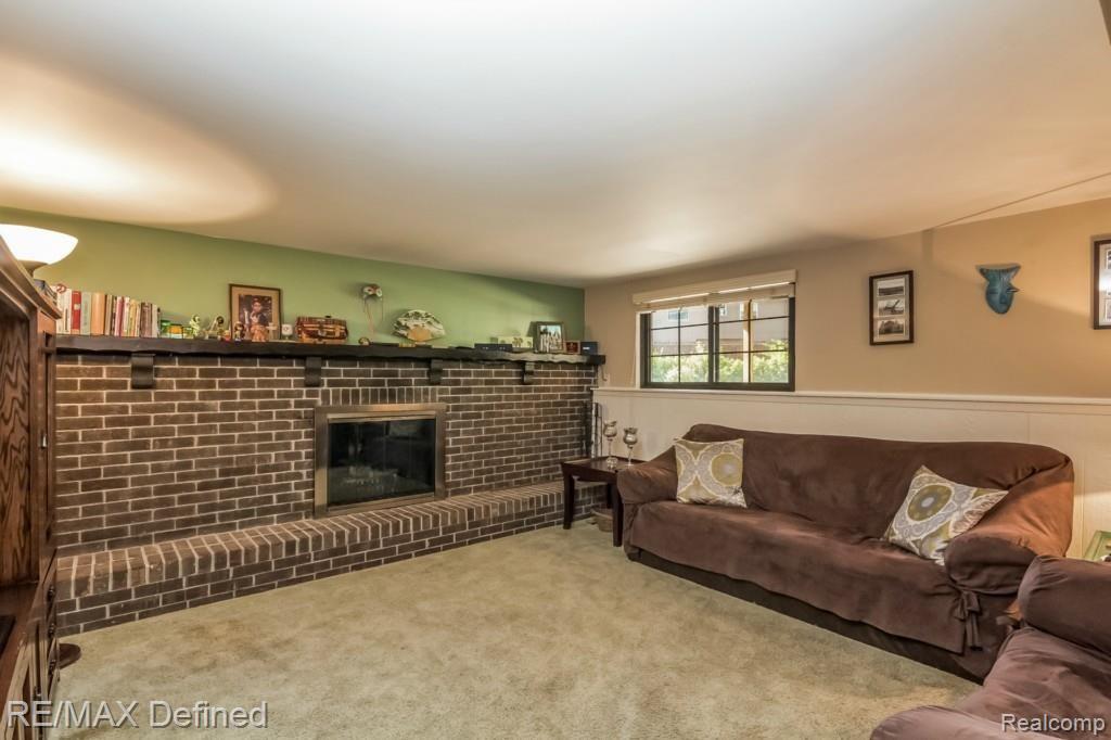 849 Dumont Place Rochester, MI 48307 - Photo 31 of 50 031-Den-1953321-medium.jpg