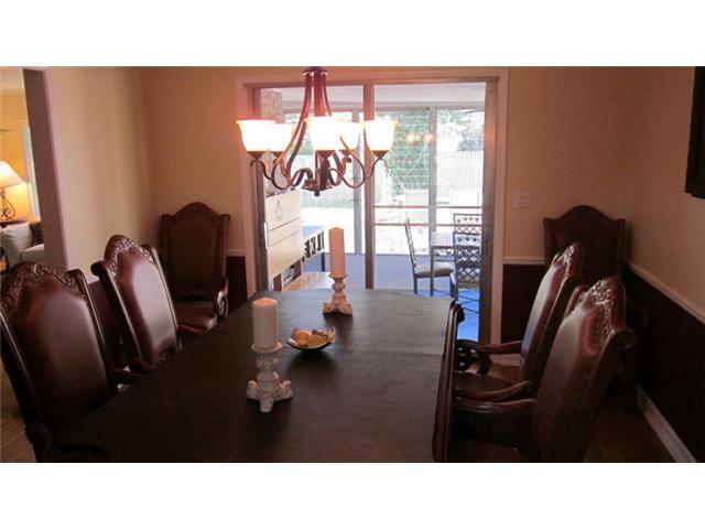 3341 Abbey Road Columbus, OH 43221 - Photo 3 of 15
