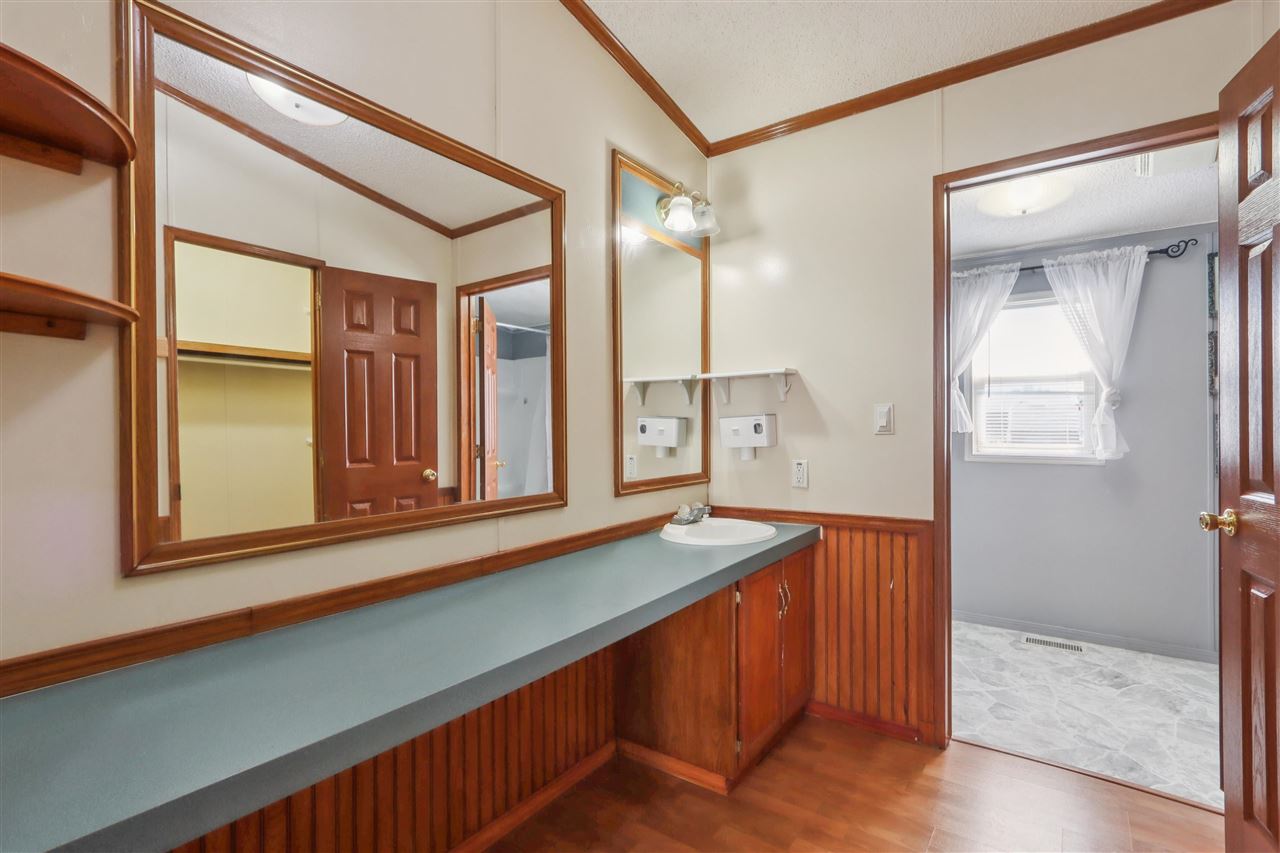 718 Bay Ridge Drive Iowa City, IA 52246 - Photo 11 of 23 Gallery Image 11