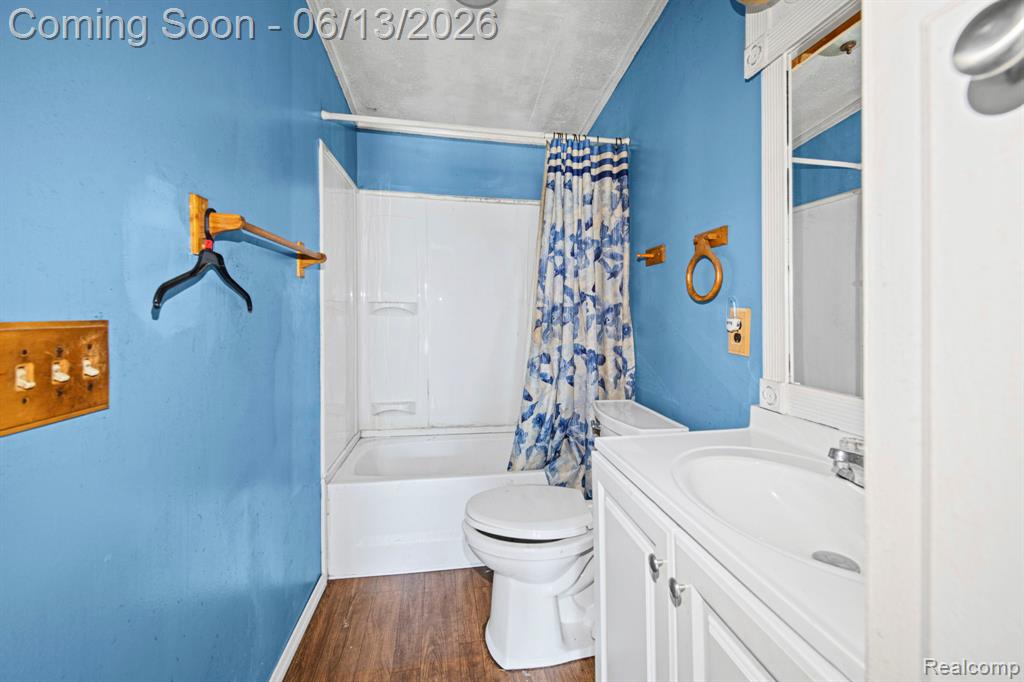 51105 Arkona Road Belleville, MI 48111 - Photo 17 of 32