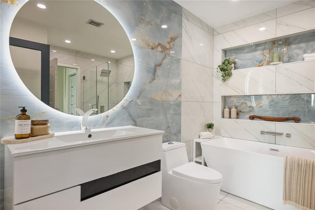250 Pharr Road Northeast, Unit 1912 Atlanta, GA 30305 - Photo 2 of 40 Gallery Image 2