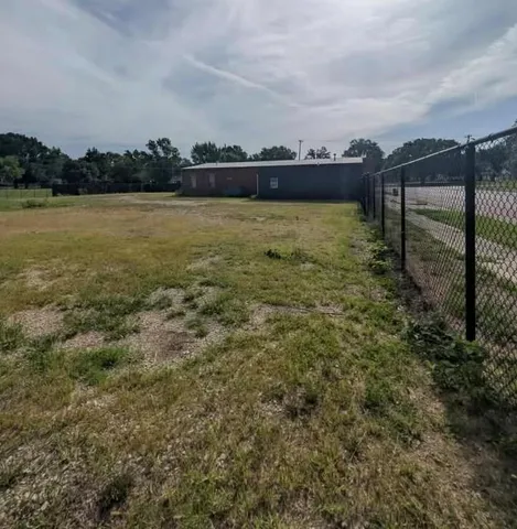 $195,000 | 111 East Butler Street, Yates Center, KS 66783