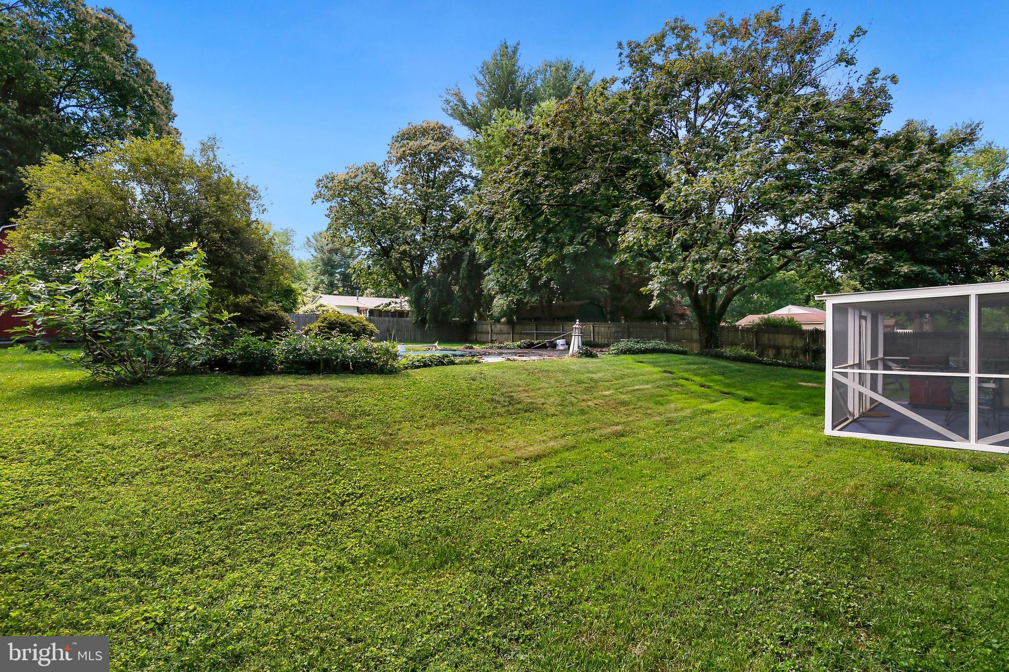 13912 Schaeffer Road Germantown, MD 20874 - Photo 33 of 39 Gallery Image 33