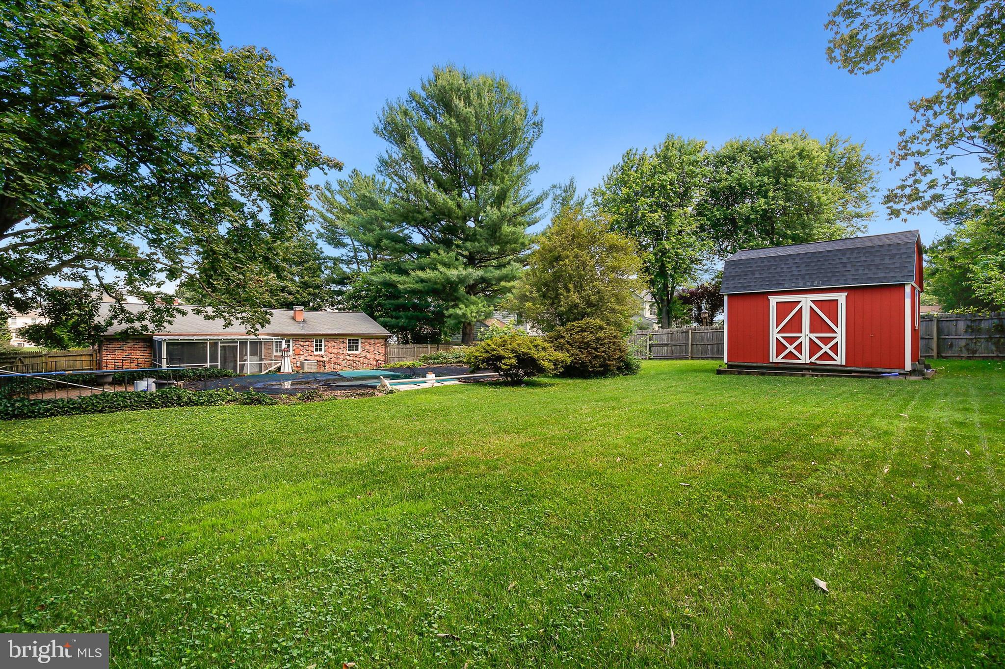 13912 Schaeffer Road Germantown, MD 20874 - Photo 35 of 39 Gallery Image 35