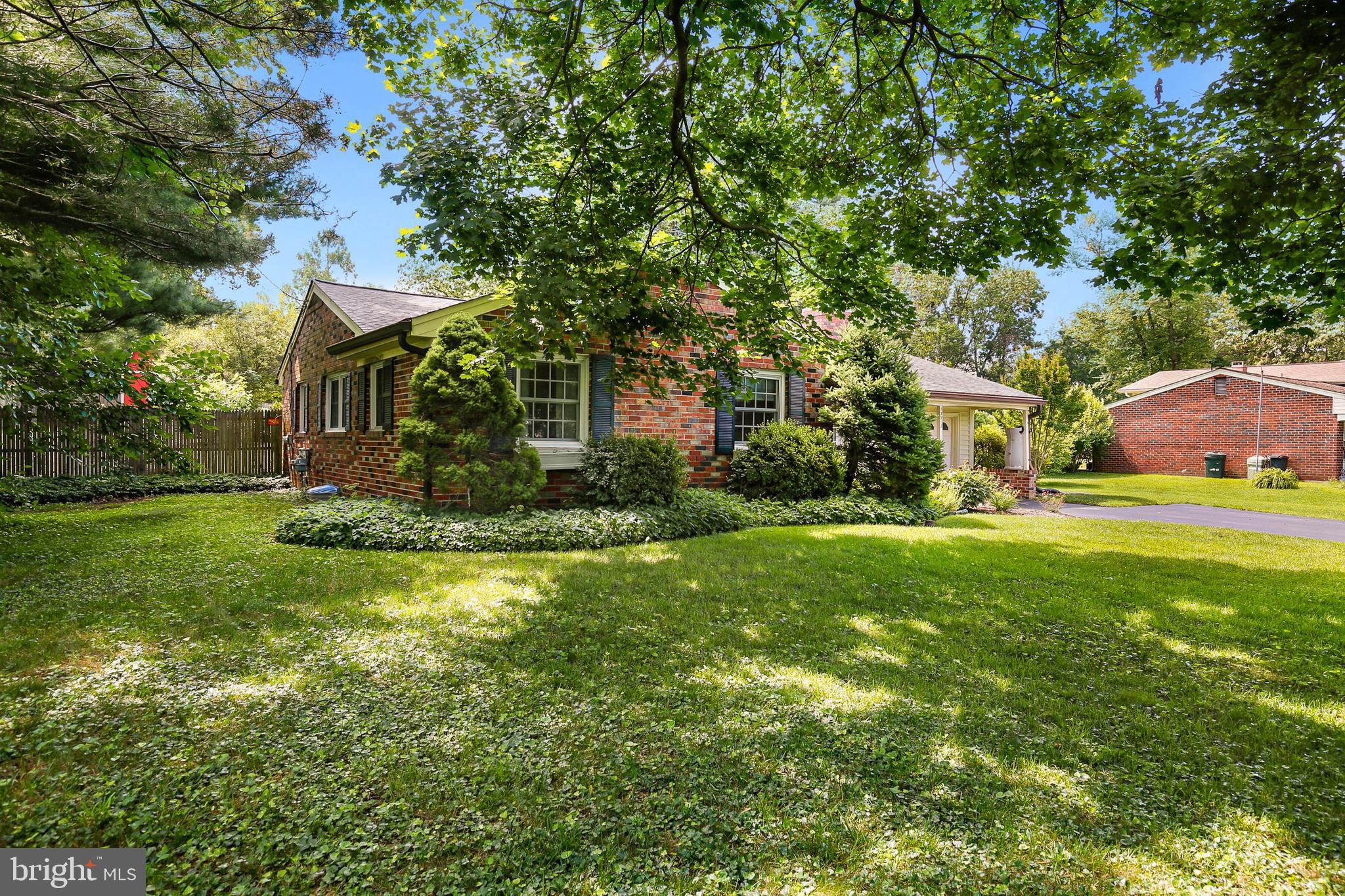 13912 Schaeffer Road Germantown, MD 20874 - Photo 38 of 39 Gallery Image 38