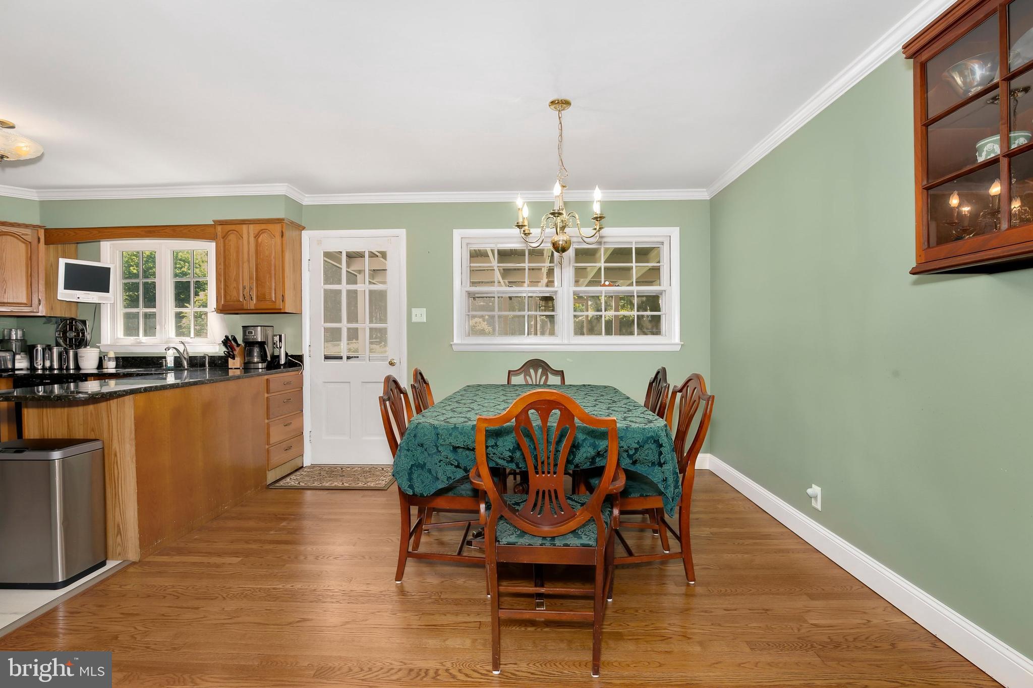 13912 Schaeffer Road Germantown, MD 20874 - Photo 6 of 39 Gallery Image 6