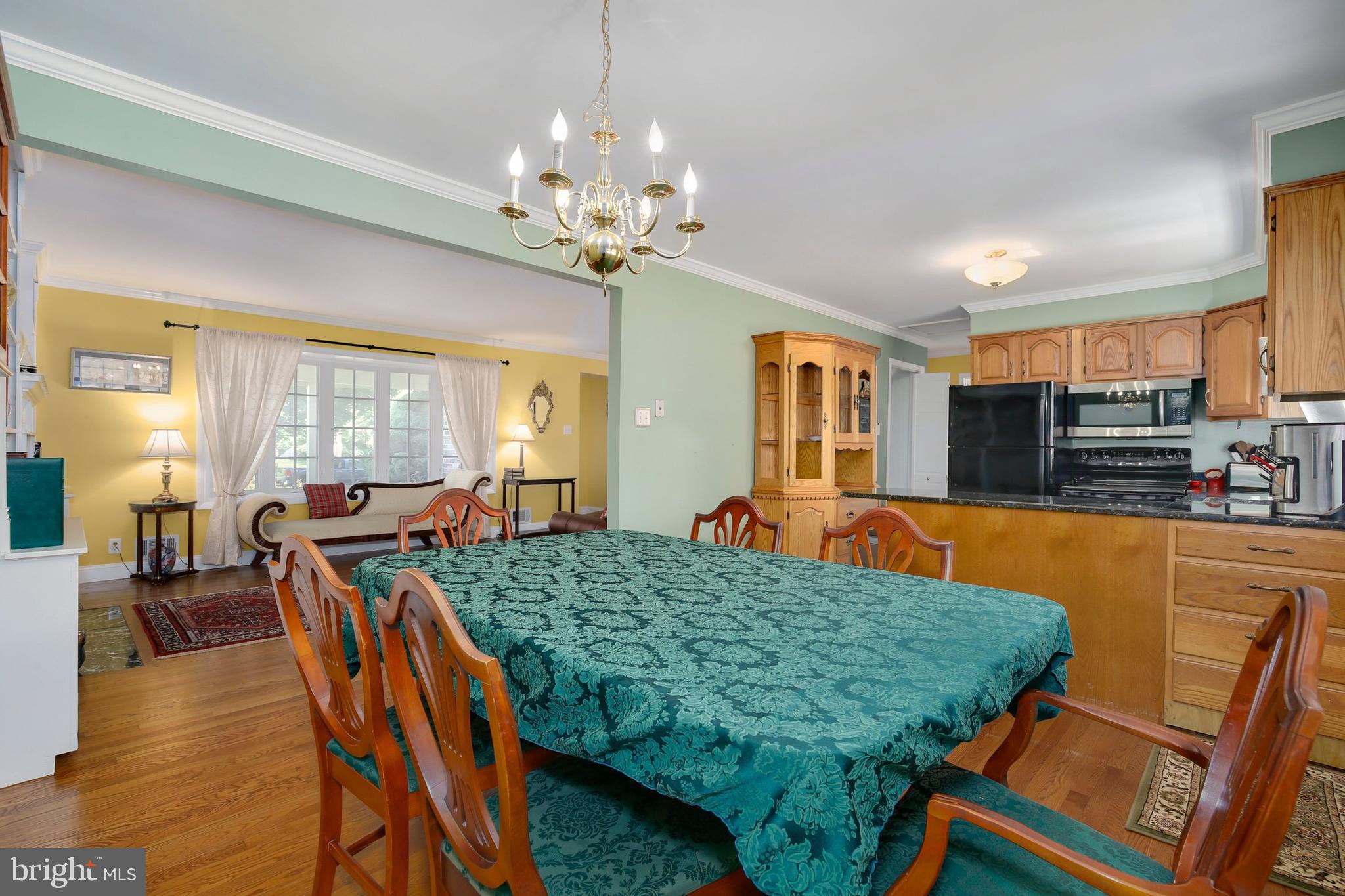 13912 Schaeffer Road Germantown, MD 20874 - Photo 8 of 39 Gallery Image 8