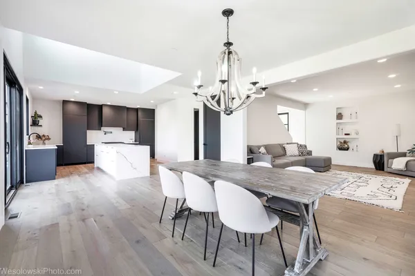 $1,250,000 | 3112 Cara Lane, Oak Brook, IL 60523