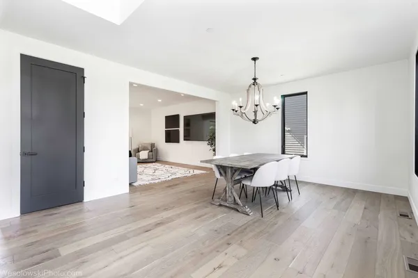 $1,250,000 | 3112 Cara Lane, Oak Brook, IL 60523