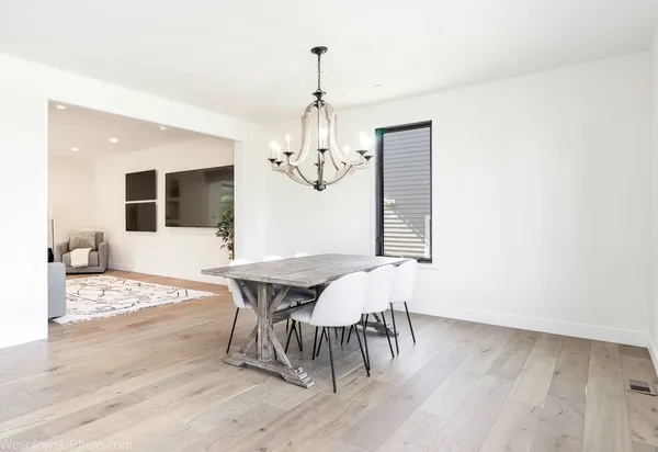 $1,250,000 | 3112 Cara Lane, Oak Brook, IL 60523