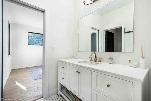 $1,250,000 | 3112 Cara Lane, Oak Brook, IL 60523