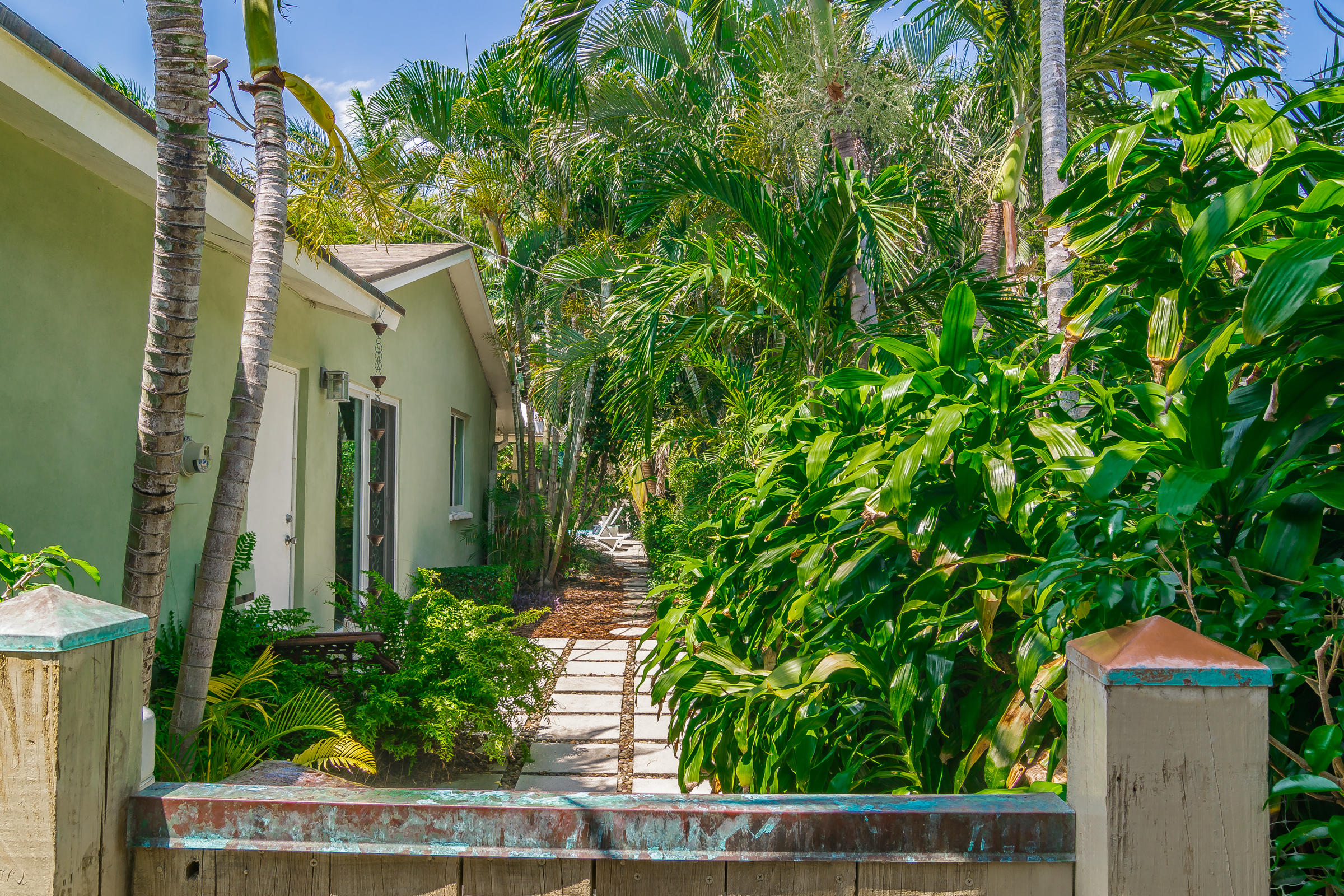 8 Ridge Boulevard Ocean Ridge, FL 33435 - Photo 13 of 51 8 Ridge Blvd (5)