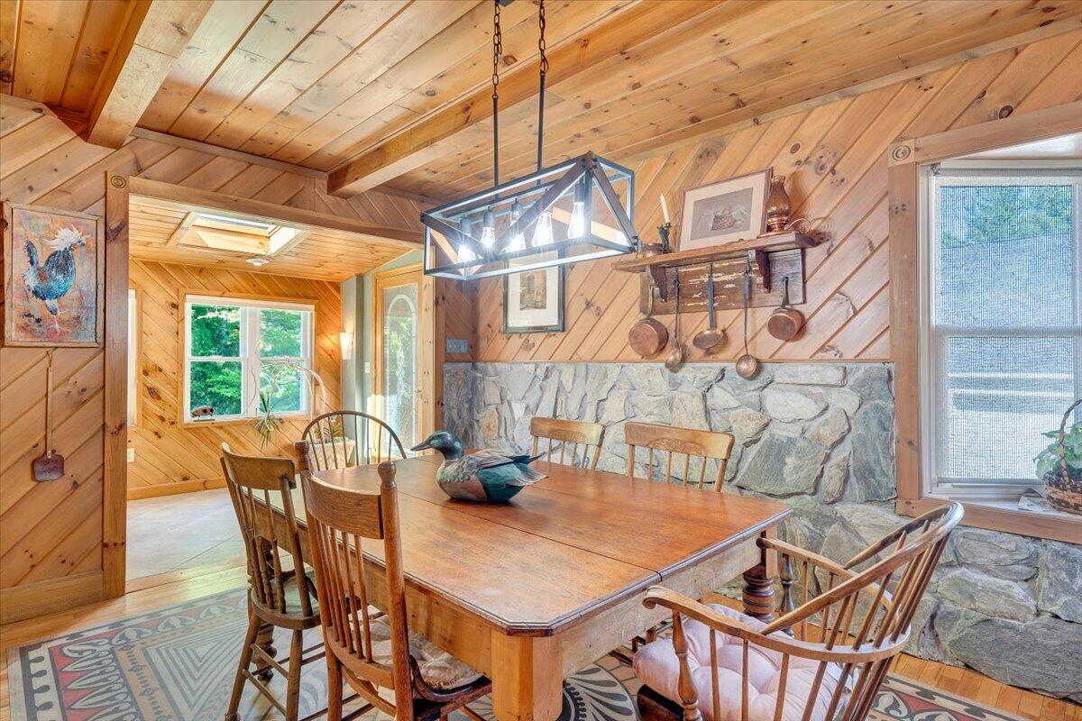 674 Old Furnace Road Southwest Floyd, VA 24091 - Photo 19 of 103 020-MIB06501