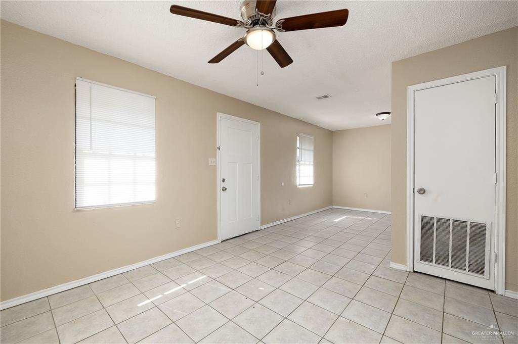 825 West First Street, Unit 3 Mission, TX 78572 - Photo 5 of 11