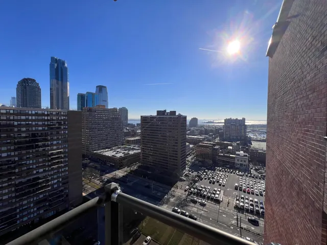 $2,525 | 280 Marin Boulevard, Unit 21L, Jersey City, NJ 07302