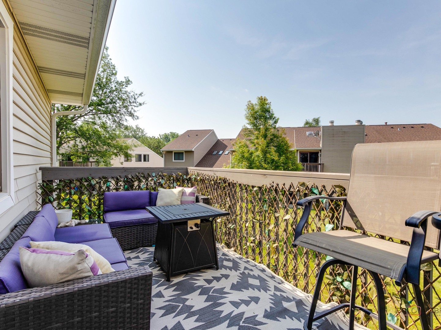 1082 Pine Tree Circle North, Unit 1082 Buffalo Grove, IL 60089 - Photo 16 of 26 a view of a balcony with furniture