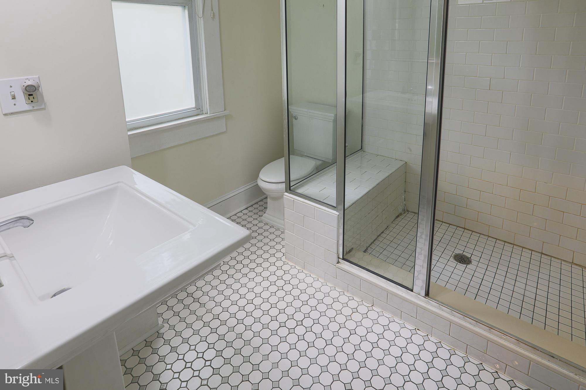 2705 Cheswolde Road Baltimore, MD 21209 - Photo 12 of 23 Gallery Image 12