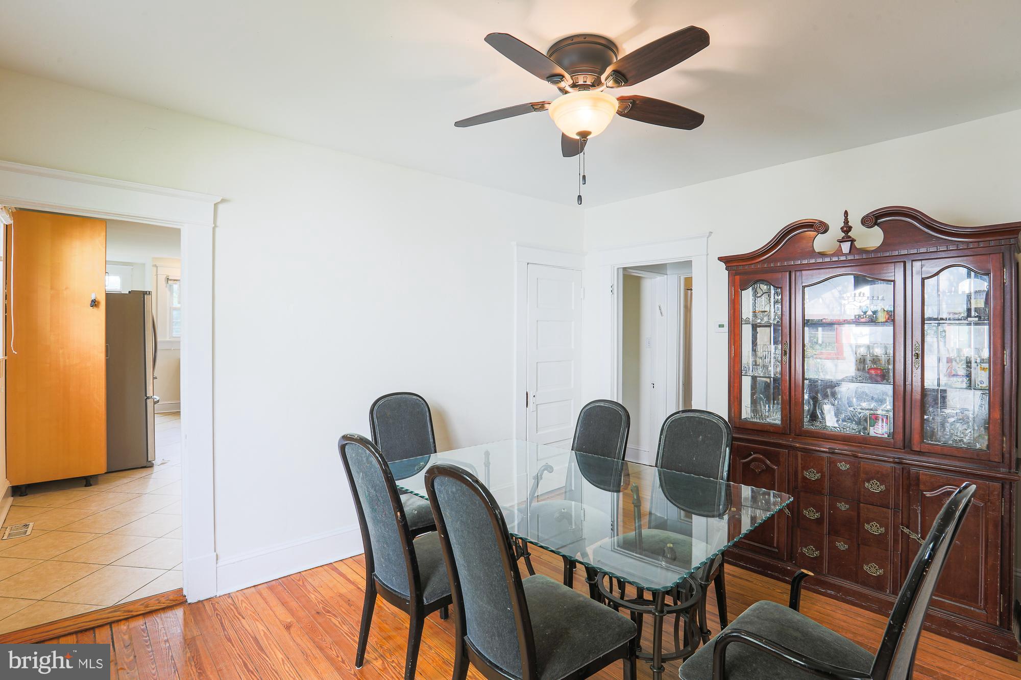 2705 Cheswolde Road Baltimore, MD 21209 - Photo 4 of 23 Gallery Image 4