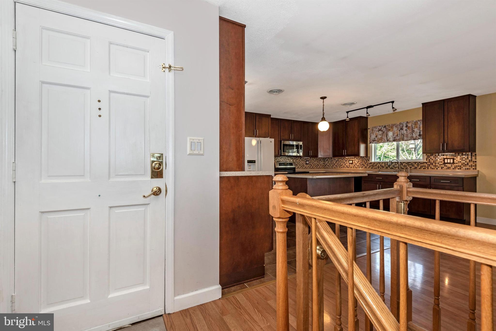 2532 Point Of Rocks Road Knoxville, MD 21758 - Photo 3 of 45