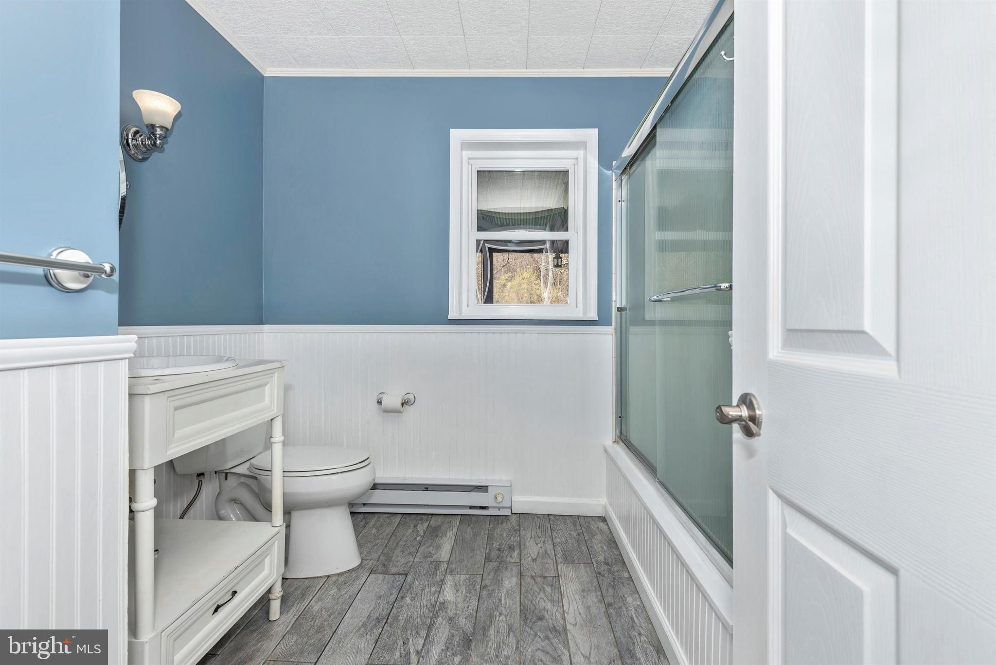 2532 Point Of Rocks Road Knoxville, MD 21758 - Photo 29 of 45 Lower Level Full Bathroom