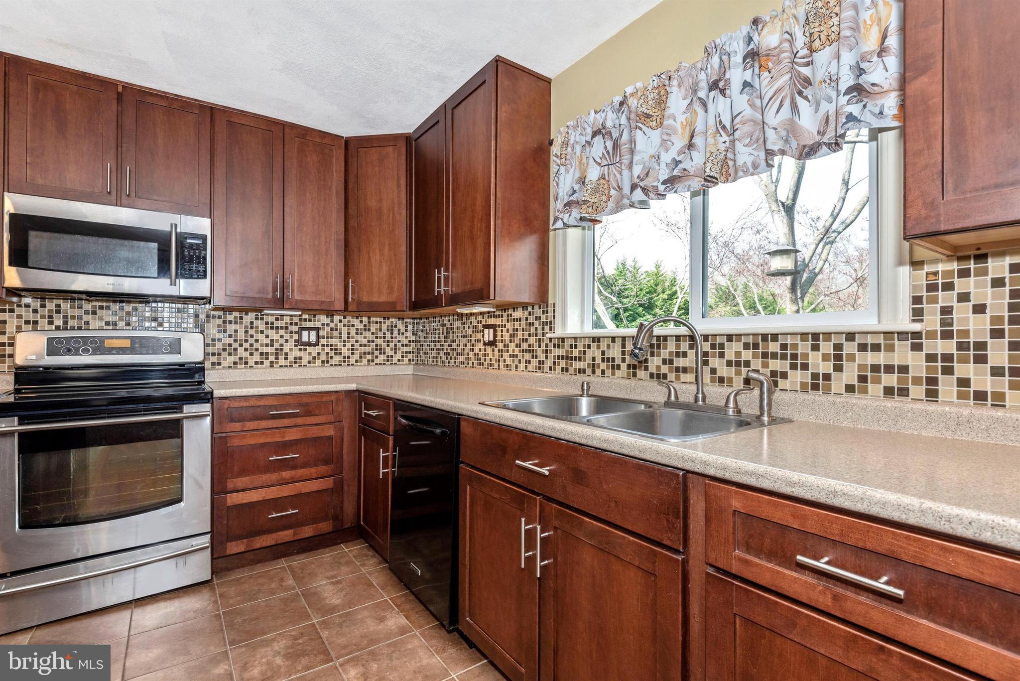2532 Point Of Rocks Road Knoxville, MD 21758 - Photo 7 of 45
