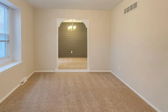 $299,000 | 1005 Southwest 23rd Street, Blue Springs, MO 64015