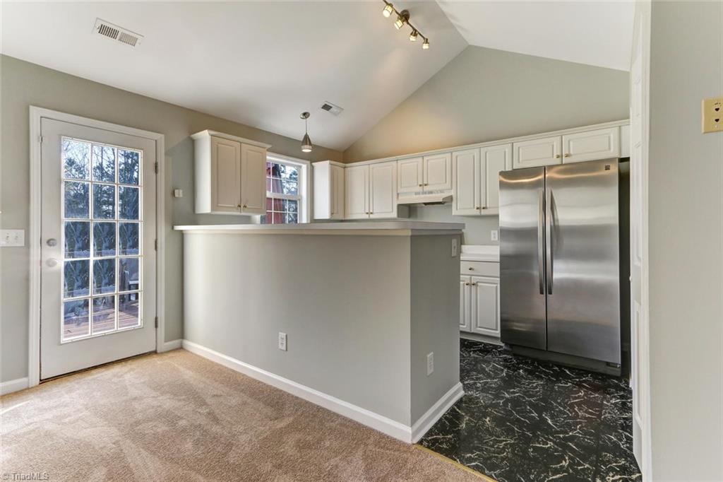 2512 Willard Road High Point, NC 27265 - Photo 8 of 30