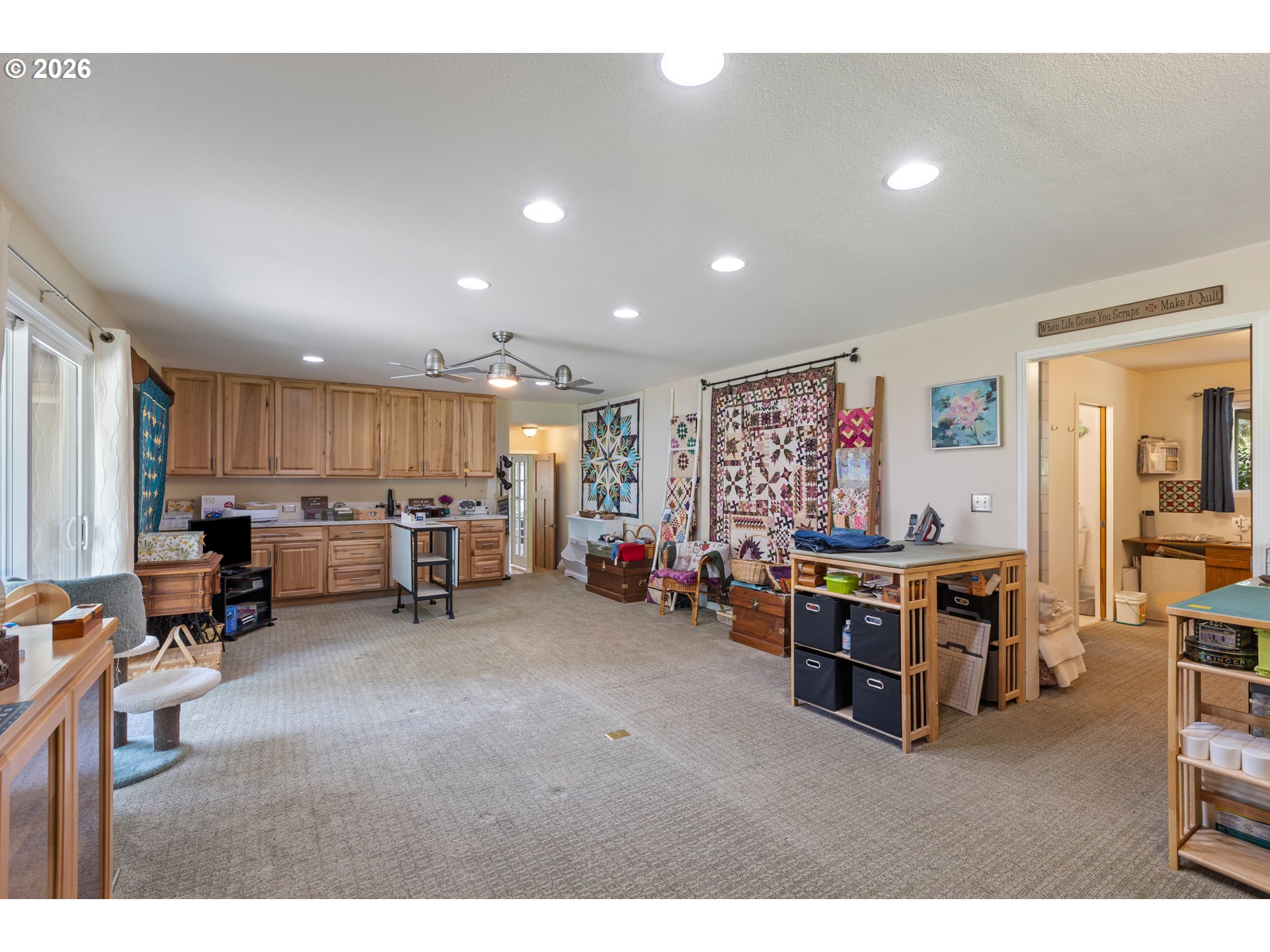 738 Elgarose Road Roseburg, OR 97471 - Photo 29 of 48 a view of a living room and dining room