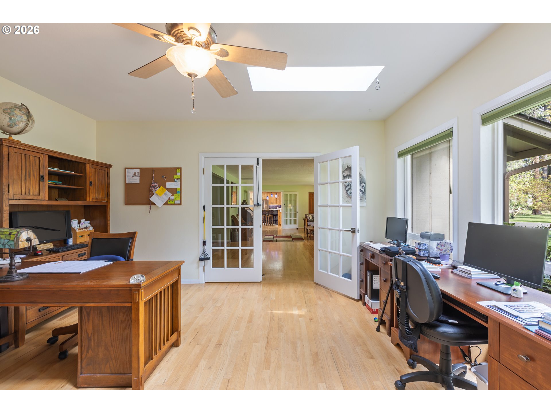 738 Elgarose Road Roseburg, OR 97471 - Photo 33 of 48 a view of a workspace with furniture