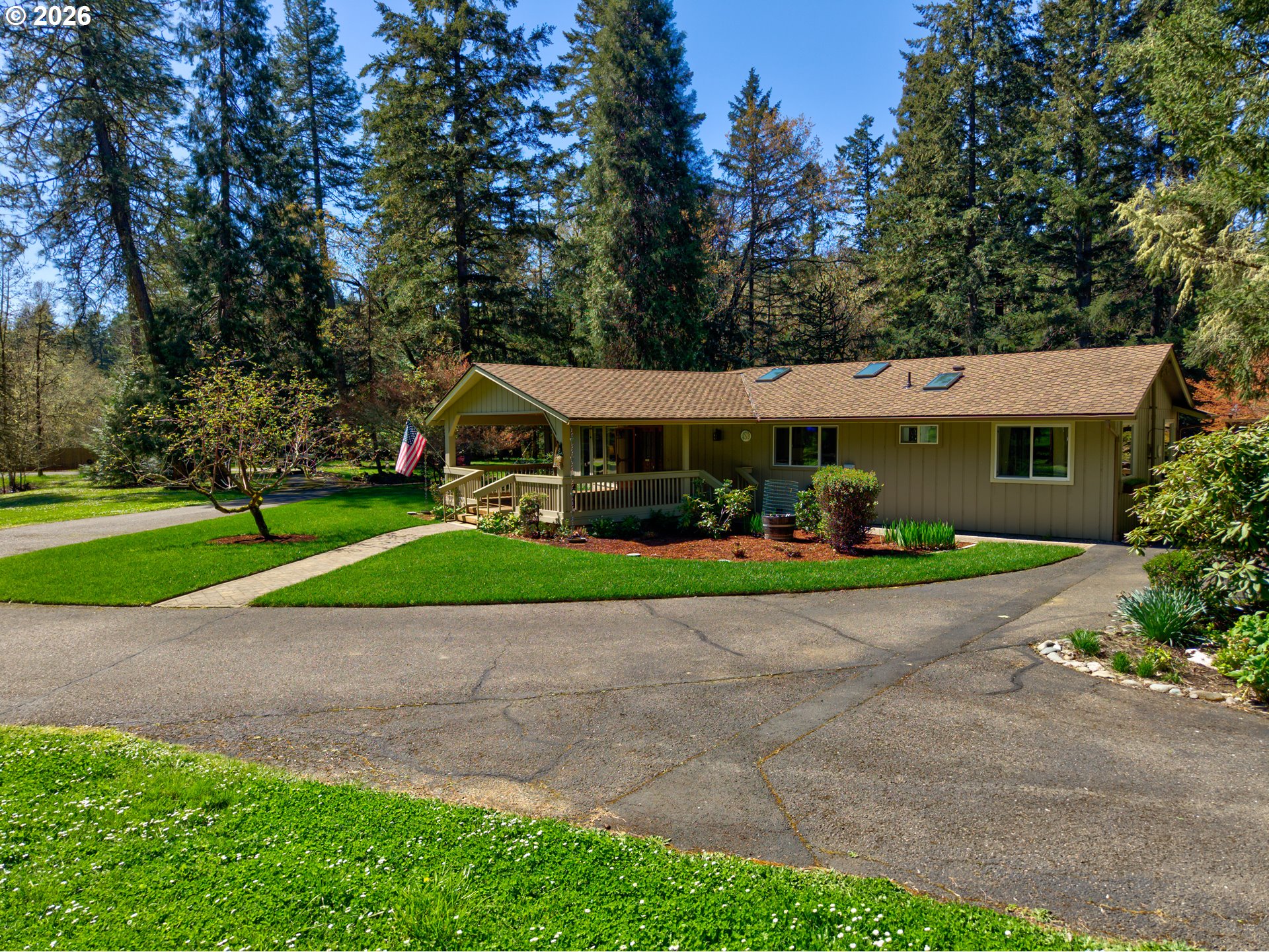 738 Elgarose Road Roseburg, OR 97471 - Photo 5 of 48 a view of a house with a yard