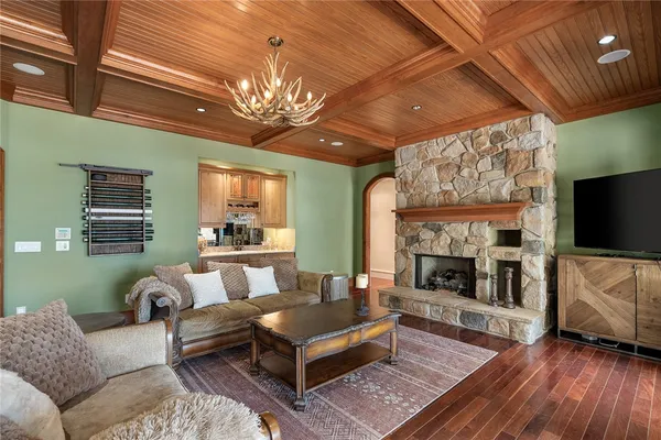 $2,650,000 | 302 Bay Hill Drive, West Union, SC 29696