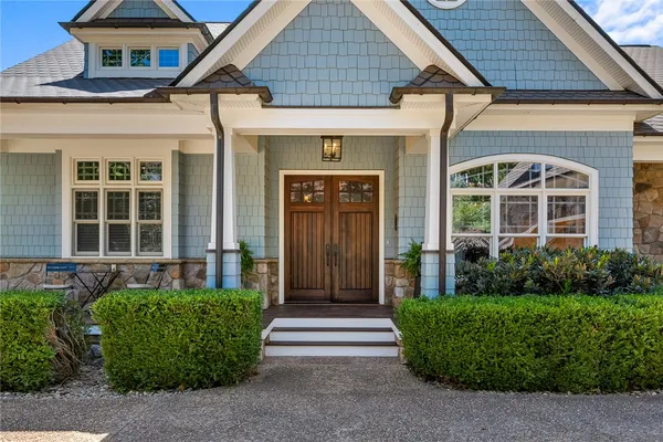 $2,650,000 | 302 Bay Hill Drive, West Union, SC 29696