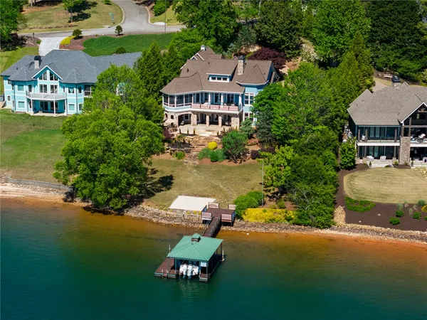 $2,650,000 | 302 Bay Hill Drive, West Union, SC 29696