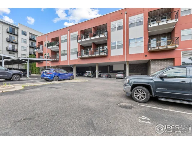 $435,000 | 1555 Central Street, Unit 306, Denver, CO 80211