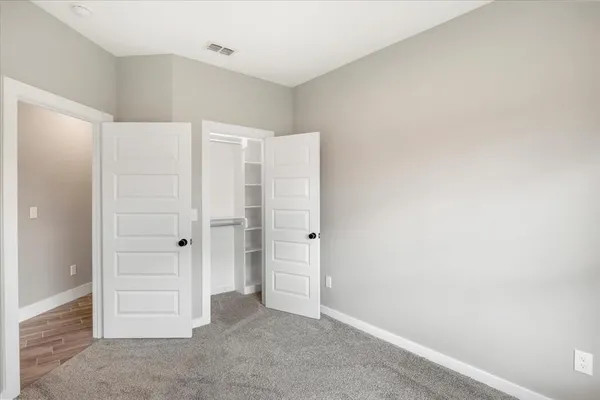 $309,560 | 16226 Crossing Circle, Lindale, TX 75771