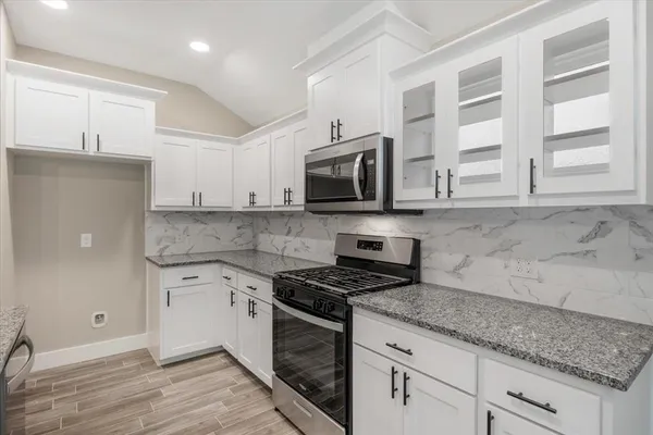 $309,560 | 16226 Crossing Circle, Lindale, TX 75771