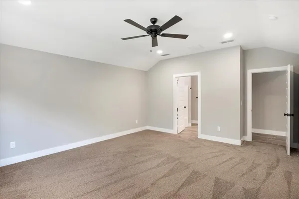 $309,560 | 16226 Crossing Circle, Lindale, TX 75771