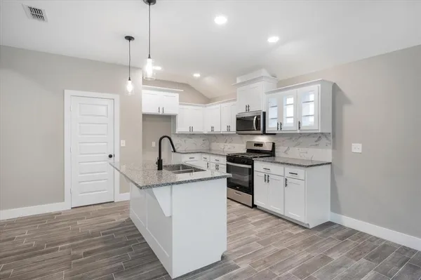 $309,560 | 16226 Crossing Circle, Lindale, TX 75771
