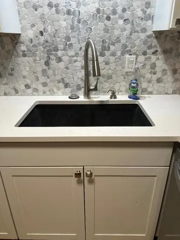 $210,000 | 1905-121 West Lane, Kerrville, TX 78028