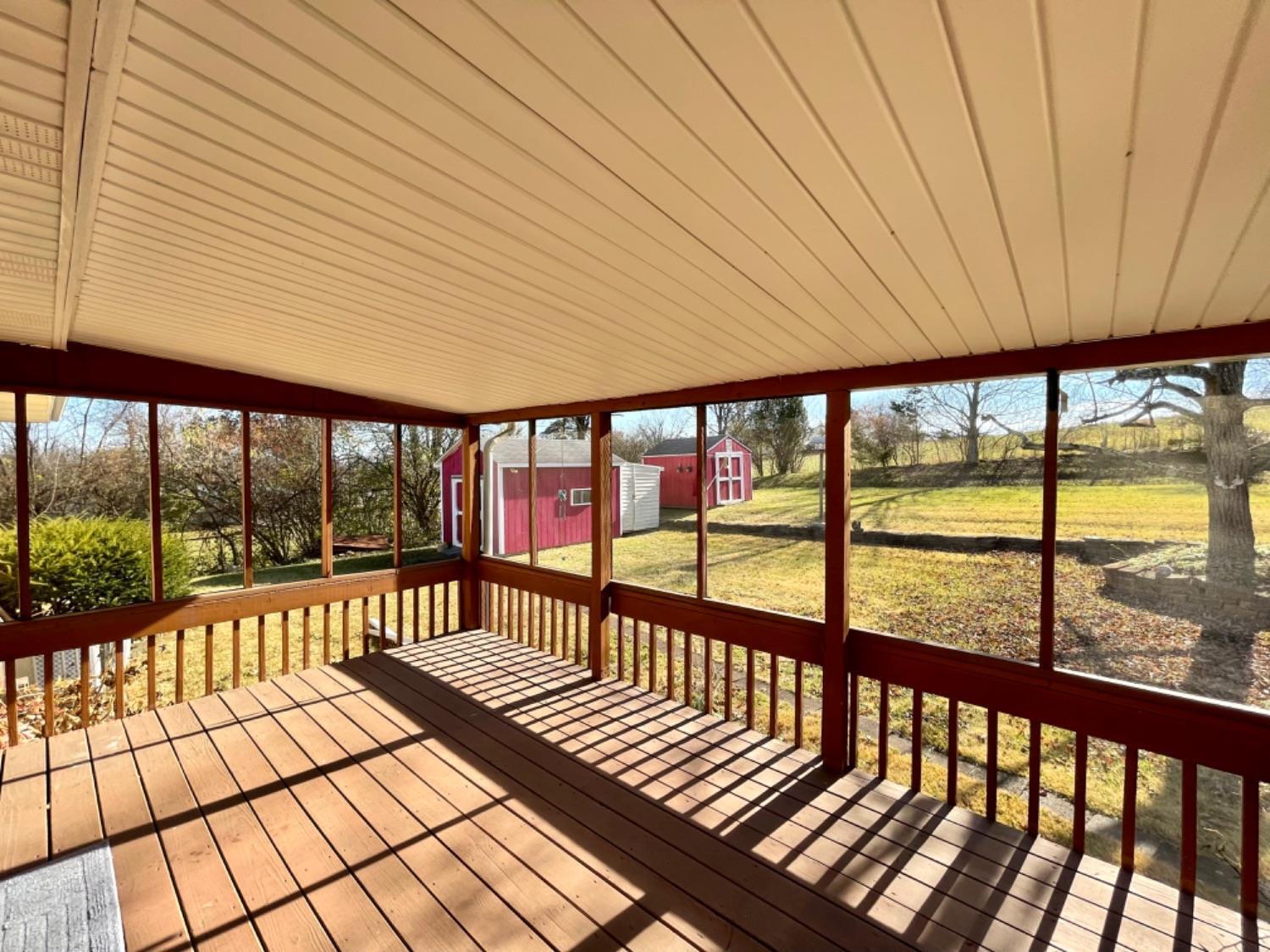 689 New London Road Hamilton, OH 45013 - Photo 35 of 41 Gallery Image 35